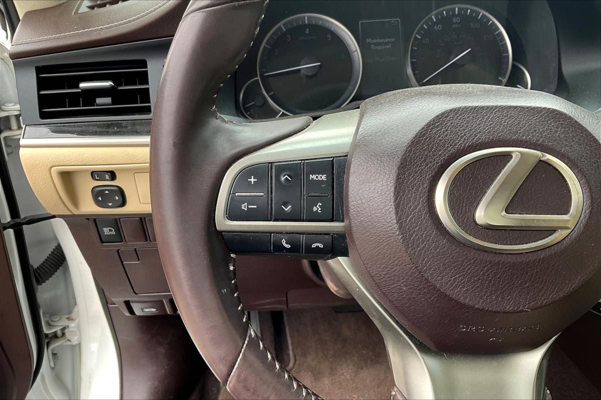 Used 2017 Lexus ES 350 FWD image 18