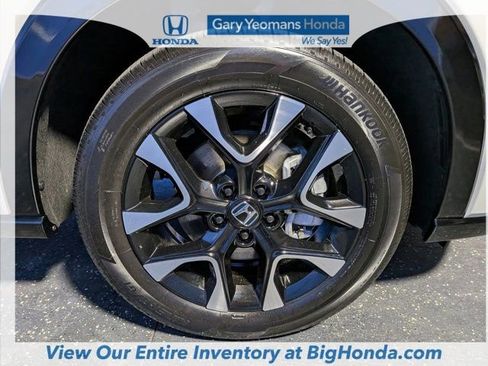 Used 2026 Honda HR-V EX-L image 15