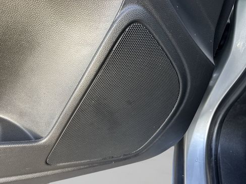 Used 2018 GMC Canyon SLT w/ Driver Alert Package image 19