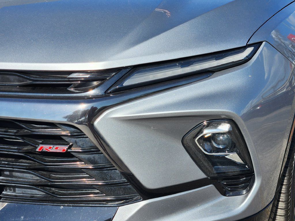 Used 2023 Chevrolet Blazer RS w/ Driver Confidence II Package FWD image 8