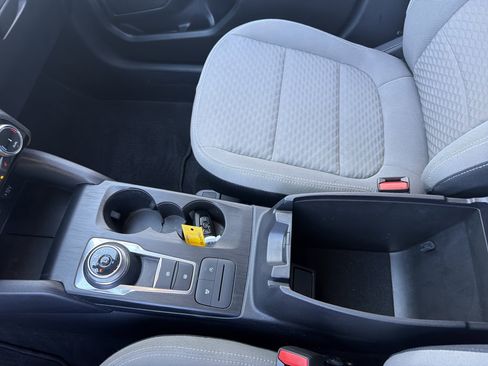 Used 2022 Ford Escape SE w/ Convenience Package image 37