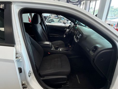 Used 2014 Dodge Charger SE w/ Sport Appearance Group RWD image 23