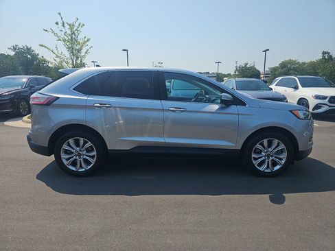 Used 2023 Ford Edge Titanium w/ Equipment Group 301A AWD/4WD image 4