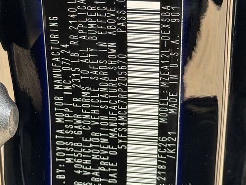 Used 2024 Toyota Corolla SE image 31