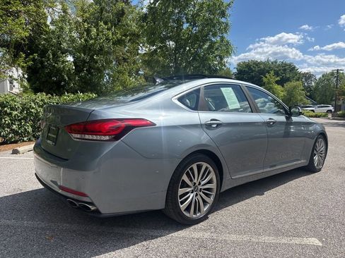 Used 2017 Genesis G80 5.0 Ultimate RWD image 10