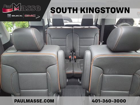 Used 2023 GMC Acadia AT4 w/ Technology Package AWD/4WD image 21