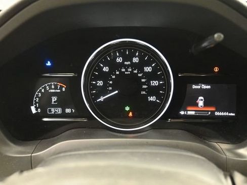 Used 2022 Honda HR-V EX image 30