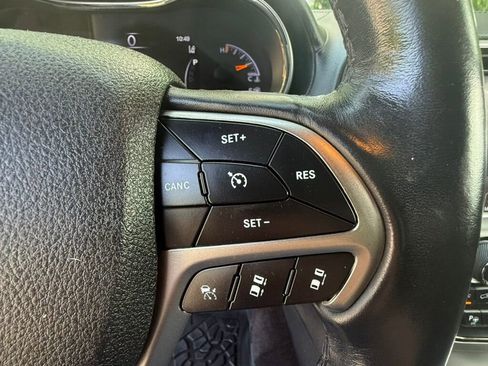Used 2018 Jeep Grand Cherokee High Altitude AWD/4WD image 23