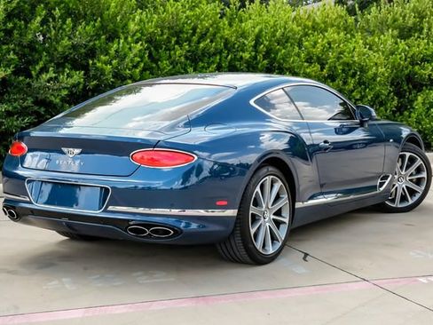 Used 2021 Bentley Continental GT AWD/4WD image 10