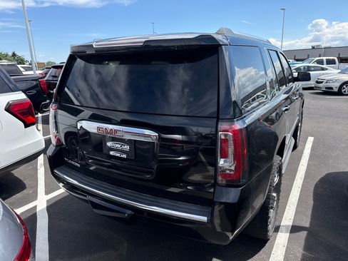 Used 2015 GMC Yukon Denali w/ Open Road Package AWD/4WD image 3