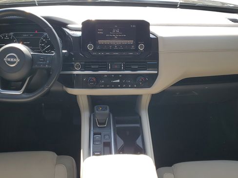 Certified 2022 Nissan Pathfinder SV image 15