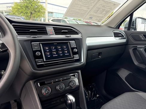 Used 2021 Volkswagen Tiguan S FWD image 30