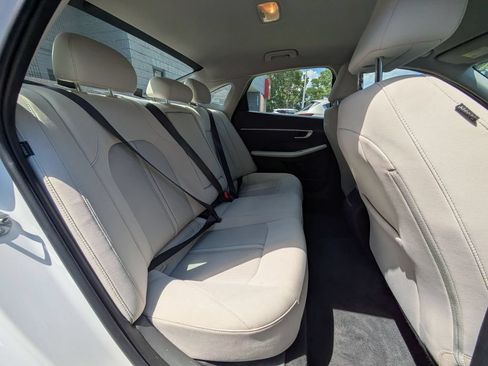 Used 2025 Hyundai Sonata SEL FWD image 29