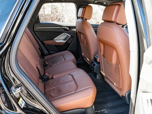 Used 2021 Audi Q3 2.0T Premium Plus w/ Premium Plus Package image 44