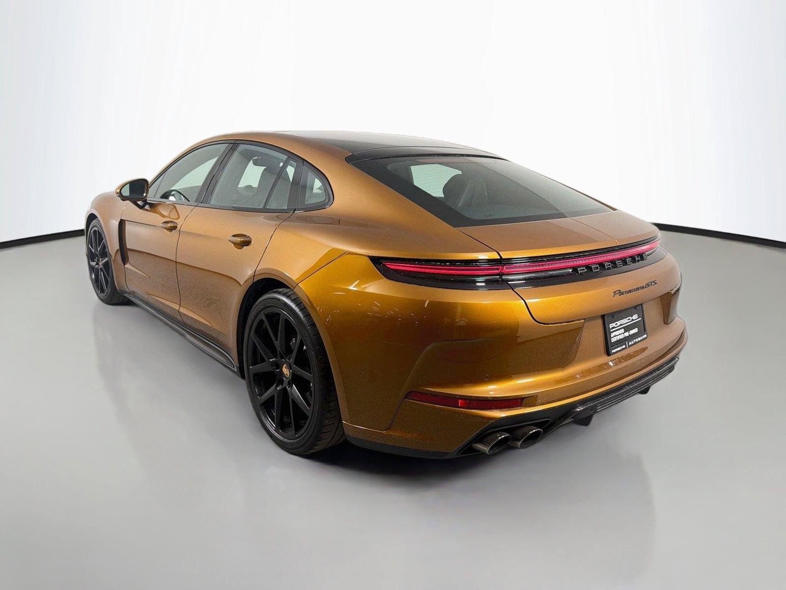 Certified 2025 Porsche Panamera GTS AWD/4WD image 3