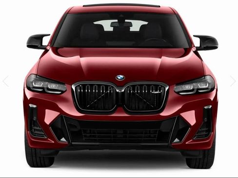 Used 2024 BMW X4 M40i AWD/4WD image 4