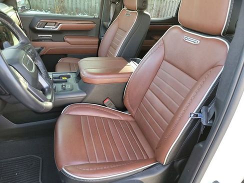 Used 2024 GMC Sierra 1500 Denali Ultimate image 15