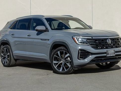 Used 2024 Volkswagen Atlas Cross Sport SEL Premium R-Line image 18