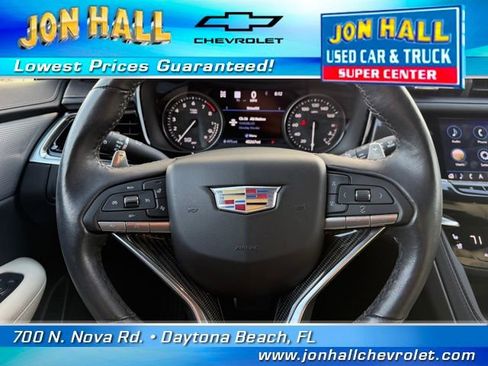 Used 2023 Cadillac XT6 Sport w/ Technology Package image 28