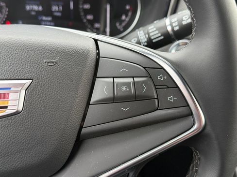 Used 2025 Cadillac XT5 Luxury image 25