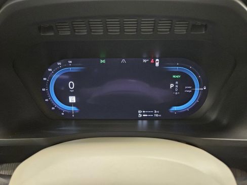 Used 2024 Volvo XC90 T8 Plus w/ Protection Package Premier image 50