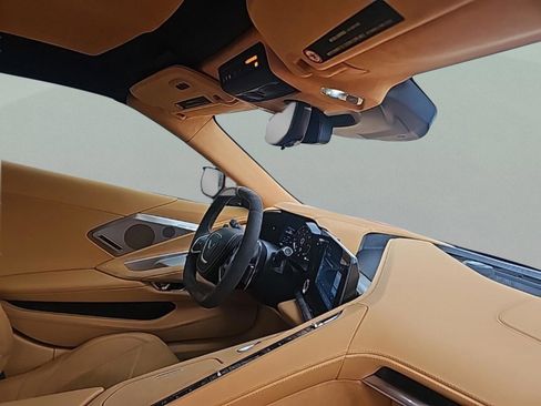 Used 2024 Chevrolet Corvette Stingray Premium Cpe w/ Z51 Performance Package image 23