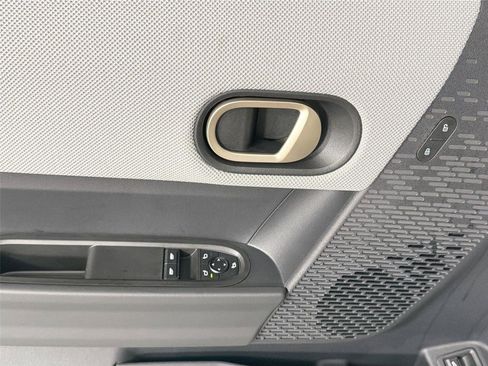 New 2026 MINI Cooper 2-Door Hardtop FWD image 17