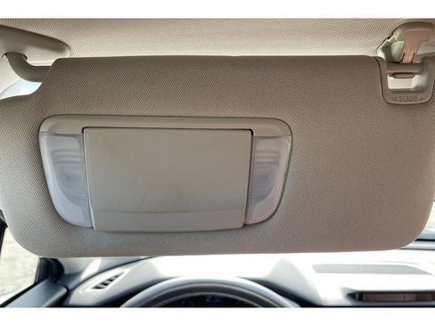 Used 2022 Subaru Outback Touring w/ Popular Package #2 image 38