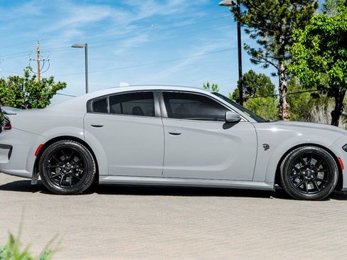 Used 2021 Dodge Charger SRT Hellcat RWD image 5