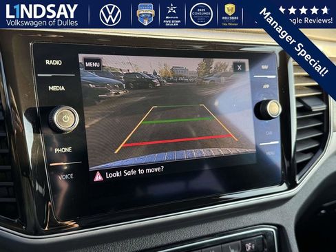 Used 2019 Volkswagen Atlas SEL Premium image 17