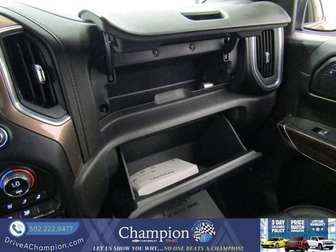 Used 2021 Chevrolet Silverado 1500 High Country image 49