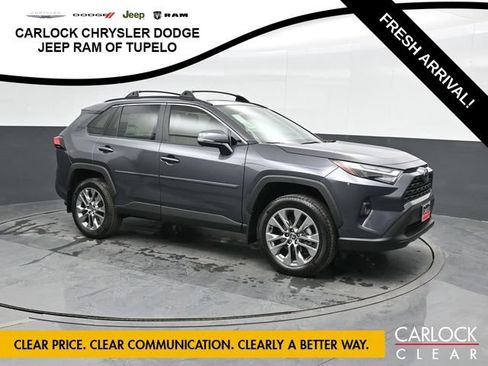 Used 2025 Toyota RAV4 XLE Premium w/ Weather Package AWD/4WD image 6