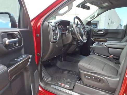 Certified 2021 Chevrolet Silverado 1500 LT AWD/4WD image 13