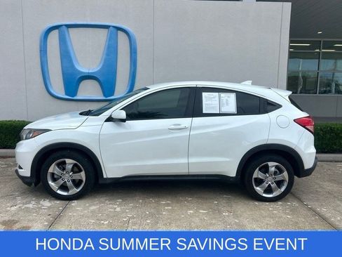 Used 2017 Honda HR-V LX image 5