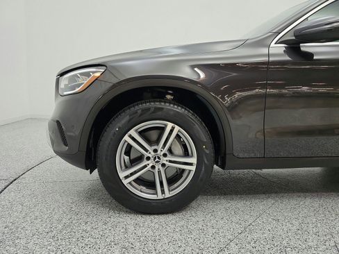 Used 2022 Mercedes-Benz GLC 300 image 21