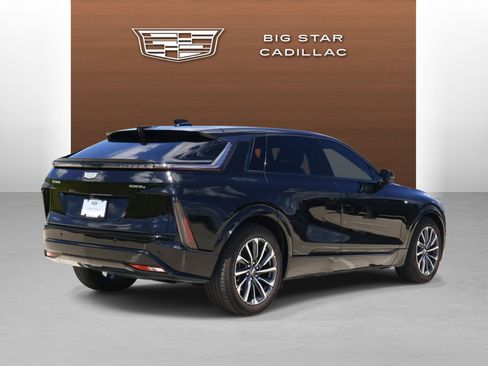 Certified 2024 Cadillac Lyriq Sport AWD/4WD image 5
