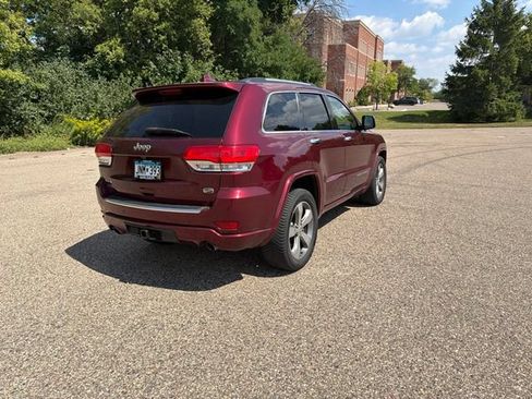 Used 2016 Jeep Grand Cherokee Overland w/ Advanced Technology Group AWD/4WD image 28