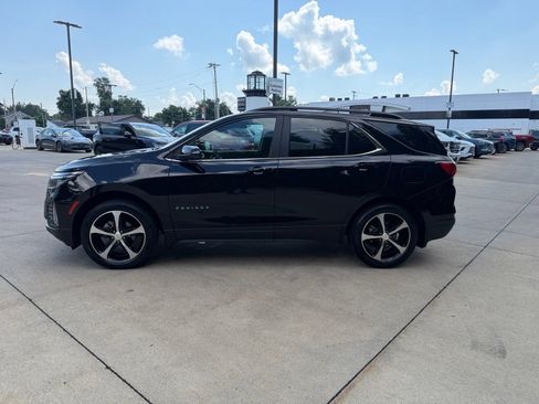 Used 2023 Chevrolet Equinox LT AWD/4WD image 8