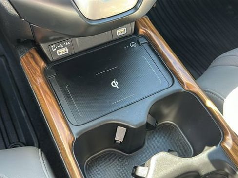 Used 2020 Honda CR-V Touring image 19