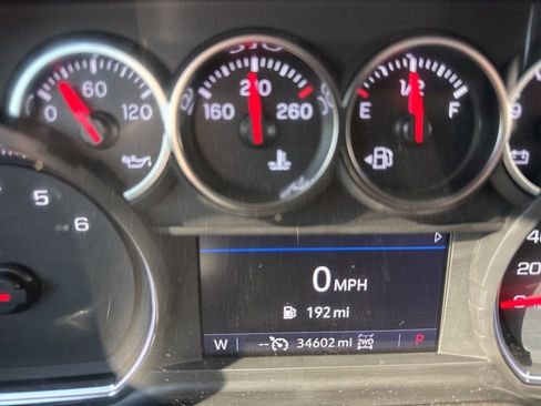 Used 2022 Chevrolet Silverado 1500 LT Trail Boss image 9