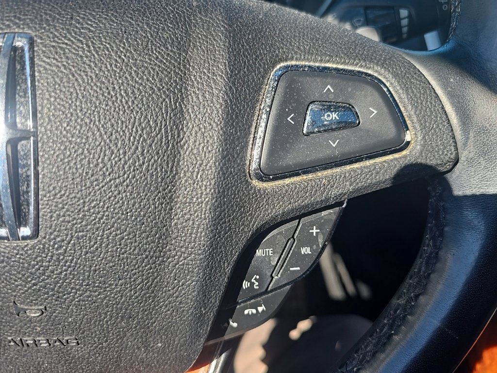 Used 2018 Lincoln MKX Reserve AWD/4WD image 13