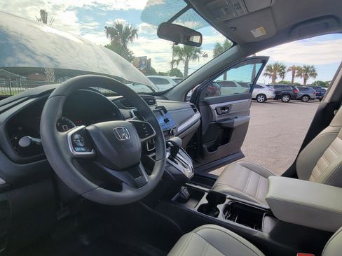 Used 2017 Honda CR-V LX image 24
