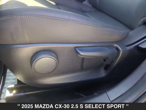 Used 2025 MAZDA CX-30 AWD 2.5 S w/ Select Sport Pkg image 16