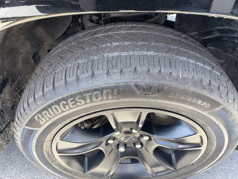 Used 2021 RAM 1500 Big Horn image 8