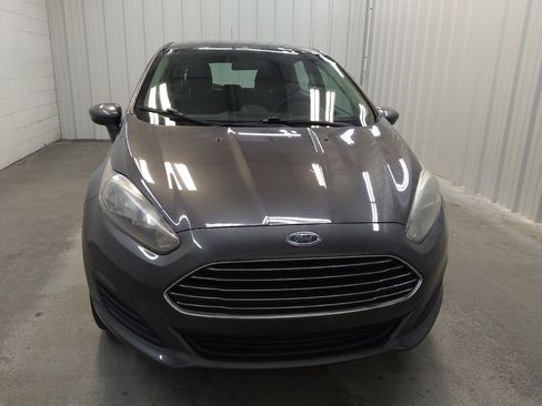 Used 2017 Ford Fiesta SE image 14