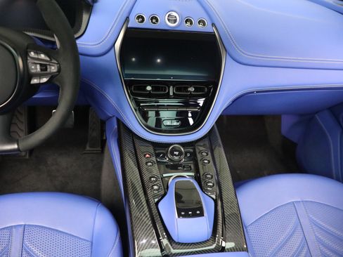 Used 2024 Aston Martin DBX 707 image 33