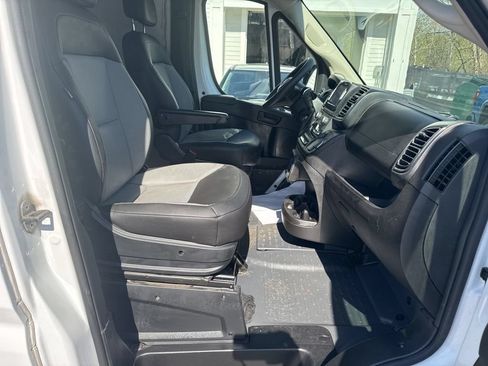 Used 2025 RAM ProMaster 3500 w/ Convenience Group FWD image 54