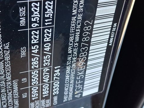 Certified 2025 Mercedes-Benz GLS 450 4MATIC image 28