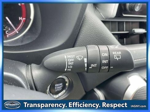 Used 2025 Toyota RAV4 XLE AWD/4WD image 24