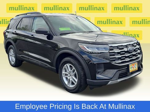 New 2026 Ford Explorer Active AWD/4WD image 1